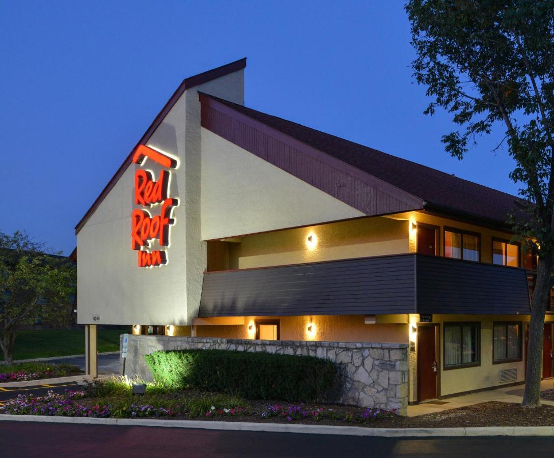 Red Roof Inn Milwaukee Airport Oak Creek Exterior photo